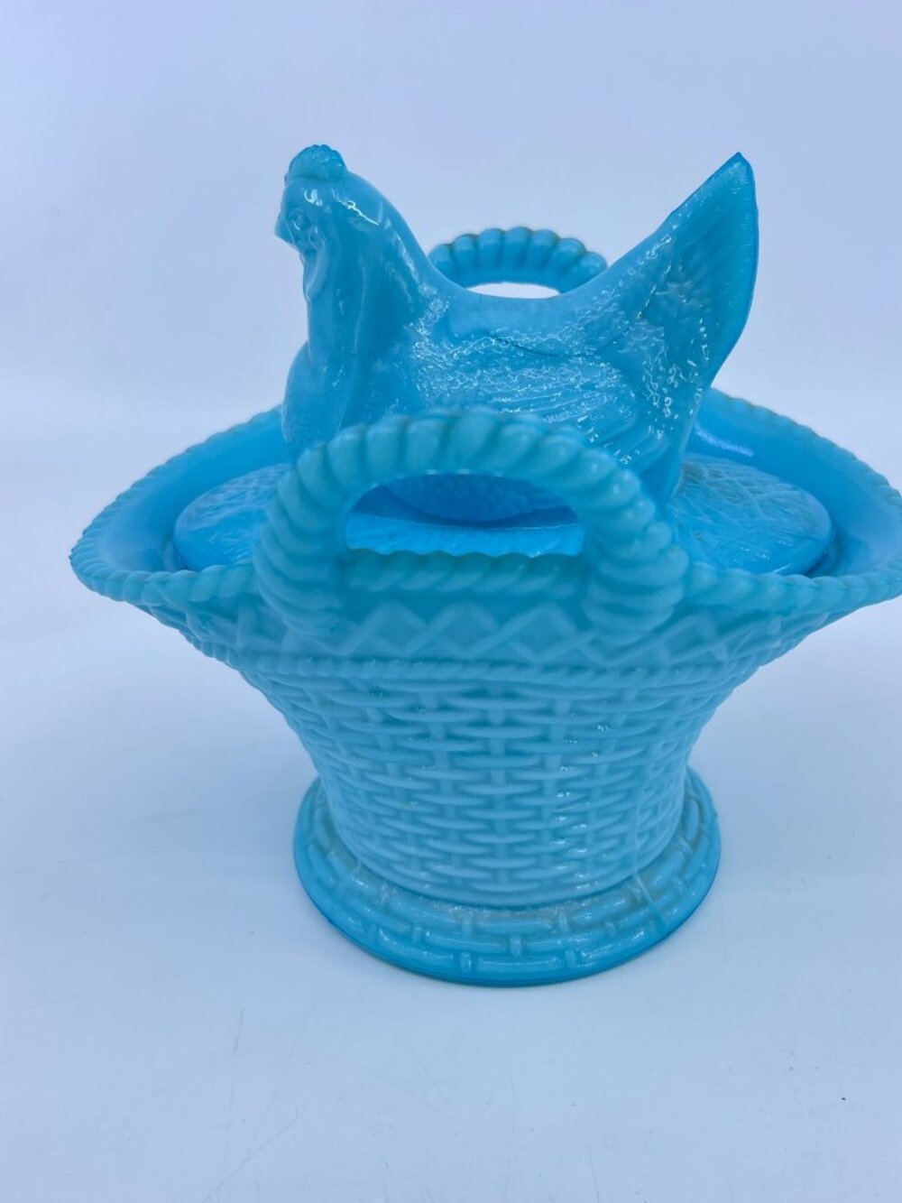 vintage westmoreland hen on basket blue slag glass
